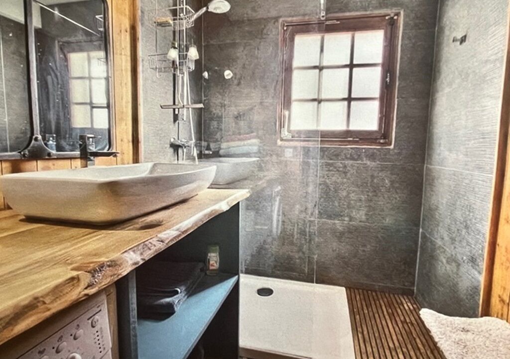 Photo of Bathroom in Le Bettex
