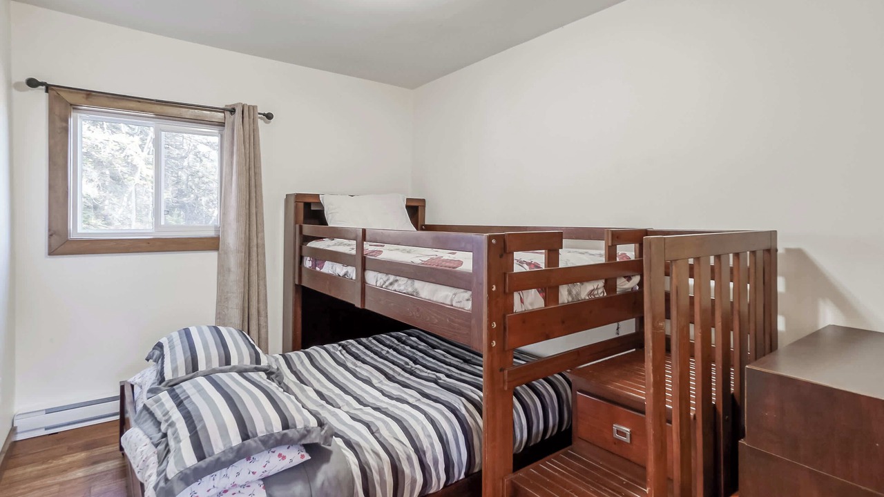 Photo of Bedroom in Saint-Michel-des-Saints