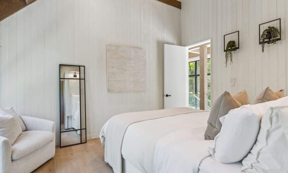 Photo of Bedroom in Mont-Tremblant