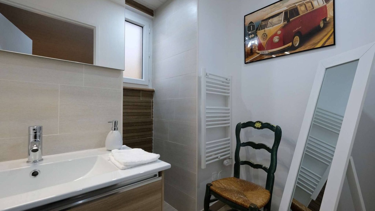 Photo of Bathroom in Bruniquel