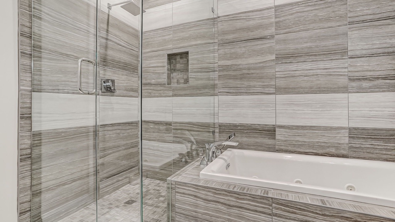 Photo of Bathroom in Amelia City