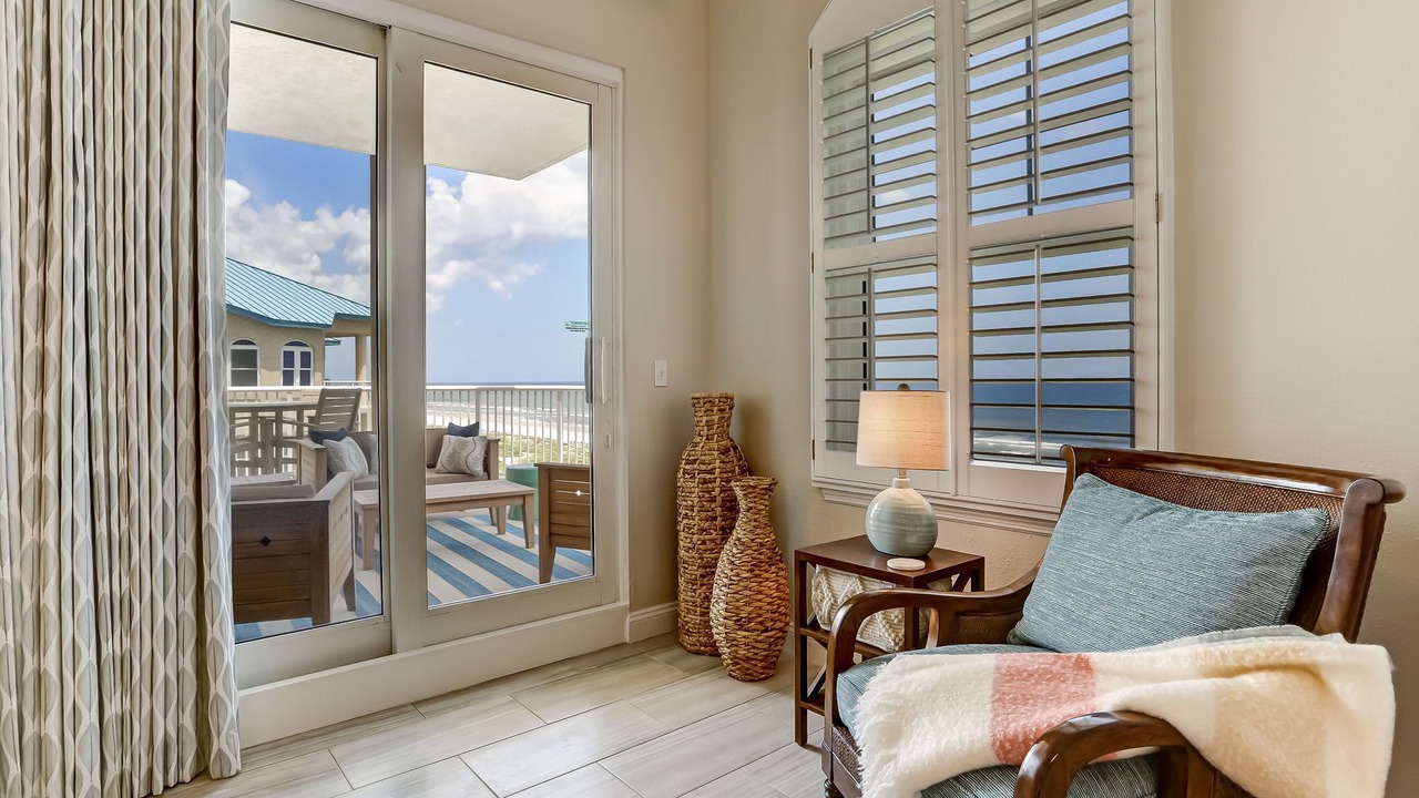 Photo of Patio Balcony in Amelia City