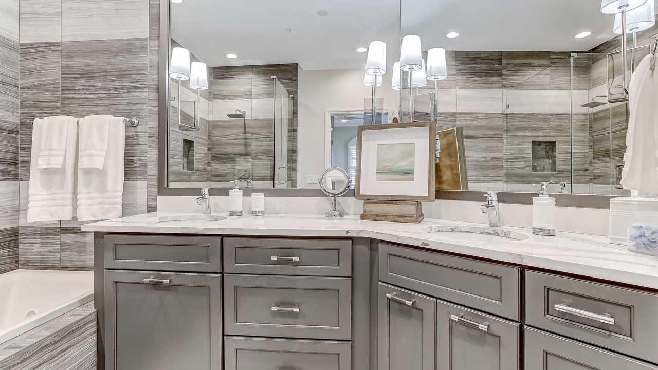 Photo of Bathroom in Amelia City