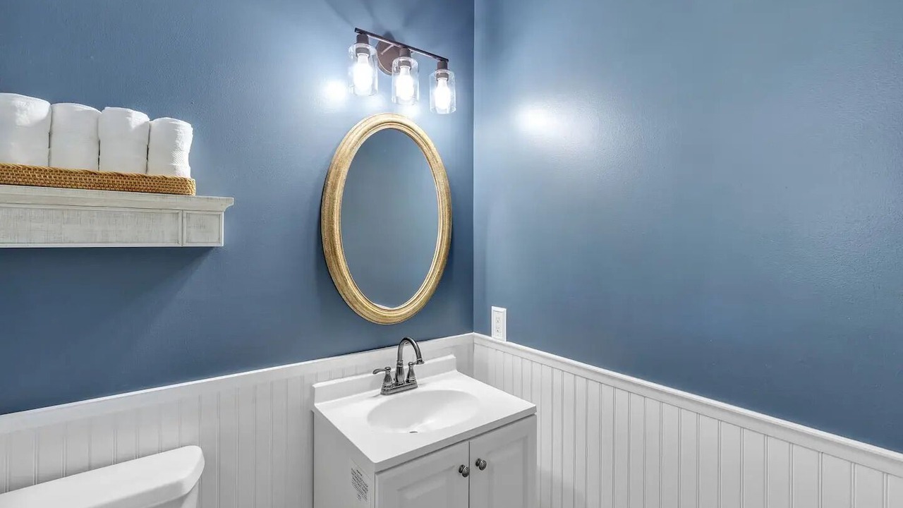 Photo of Bathroom in Saint Albans