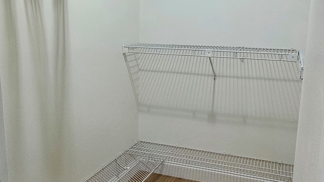 Photo of Others in Bloomingdale