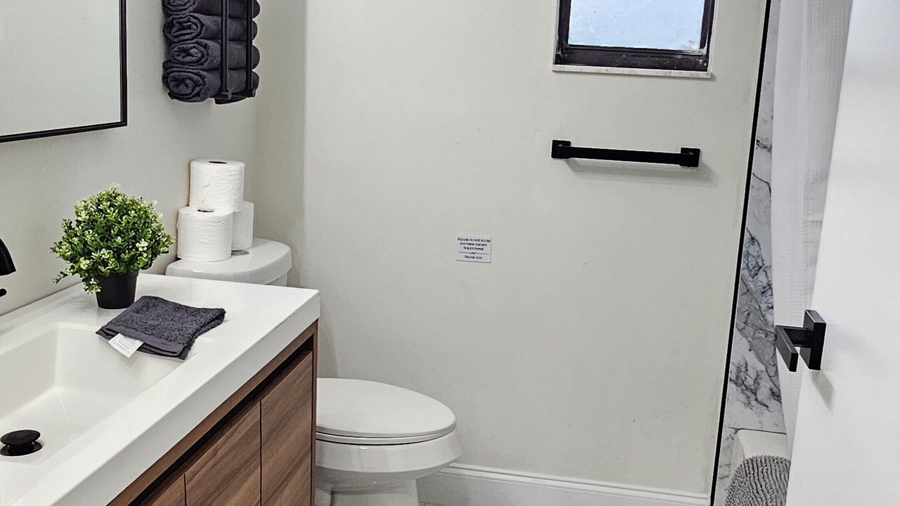 Photo of Bathroom in Bloomingdale