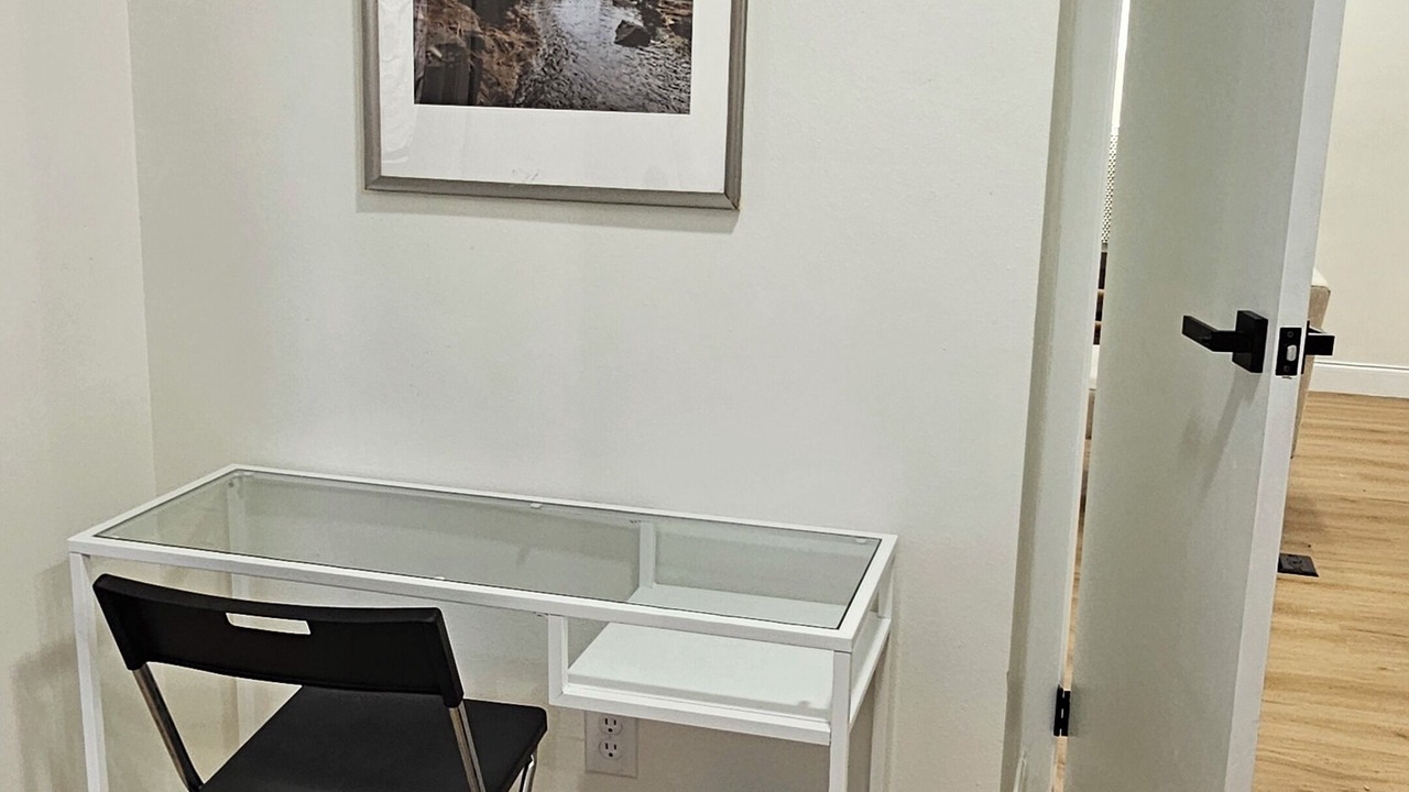 Photo of Others in Bloomingdale