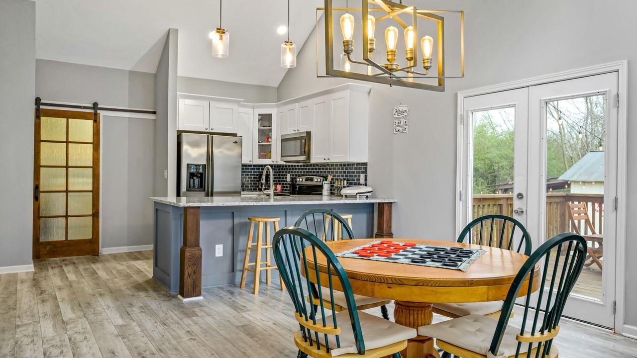 Photo of Others in Dallas