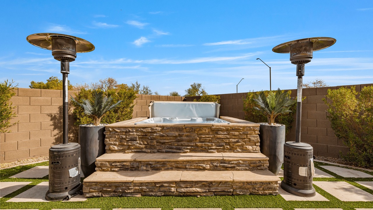 Photo of Outdoor in Canyon Trails South