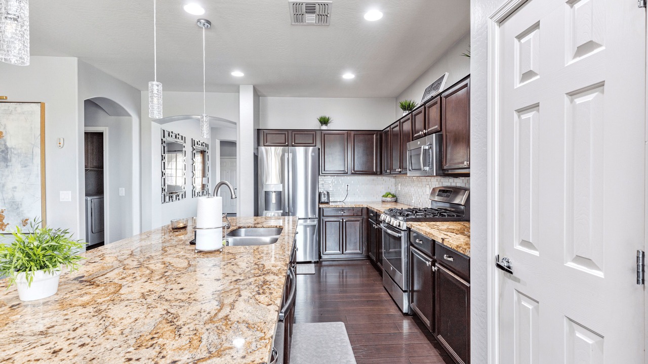 Photo of Kitchen in Canyon Trails South