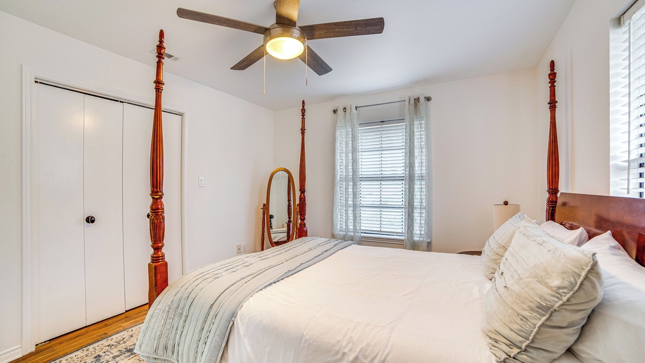 Photo of Bedroom in Yantis