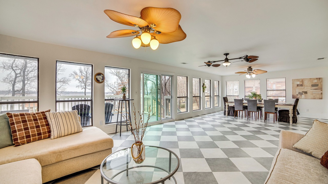 Photo of Livingroom in Yantis