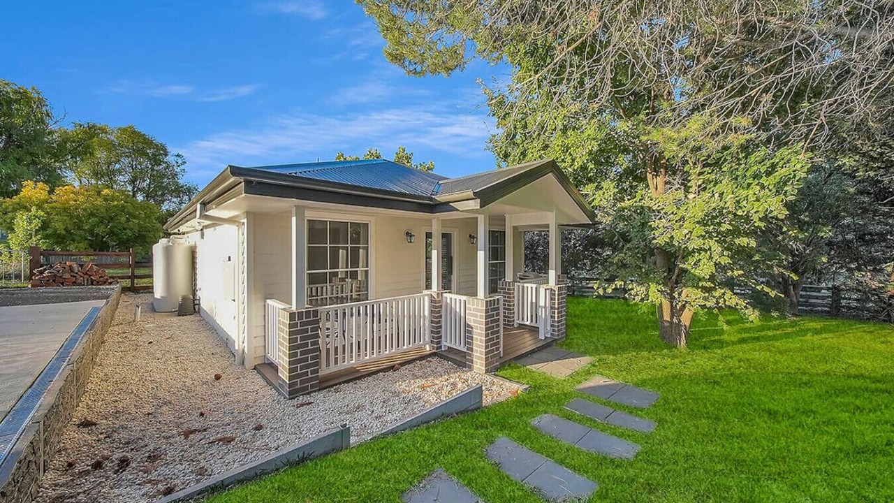 Photo of Outdoor in Robin Hill