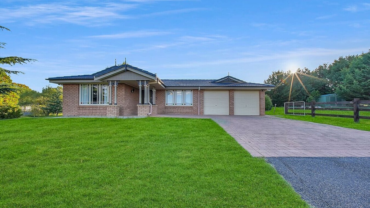 Photo of Outdoor in Robin Hill