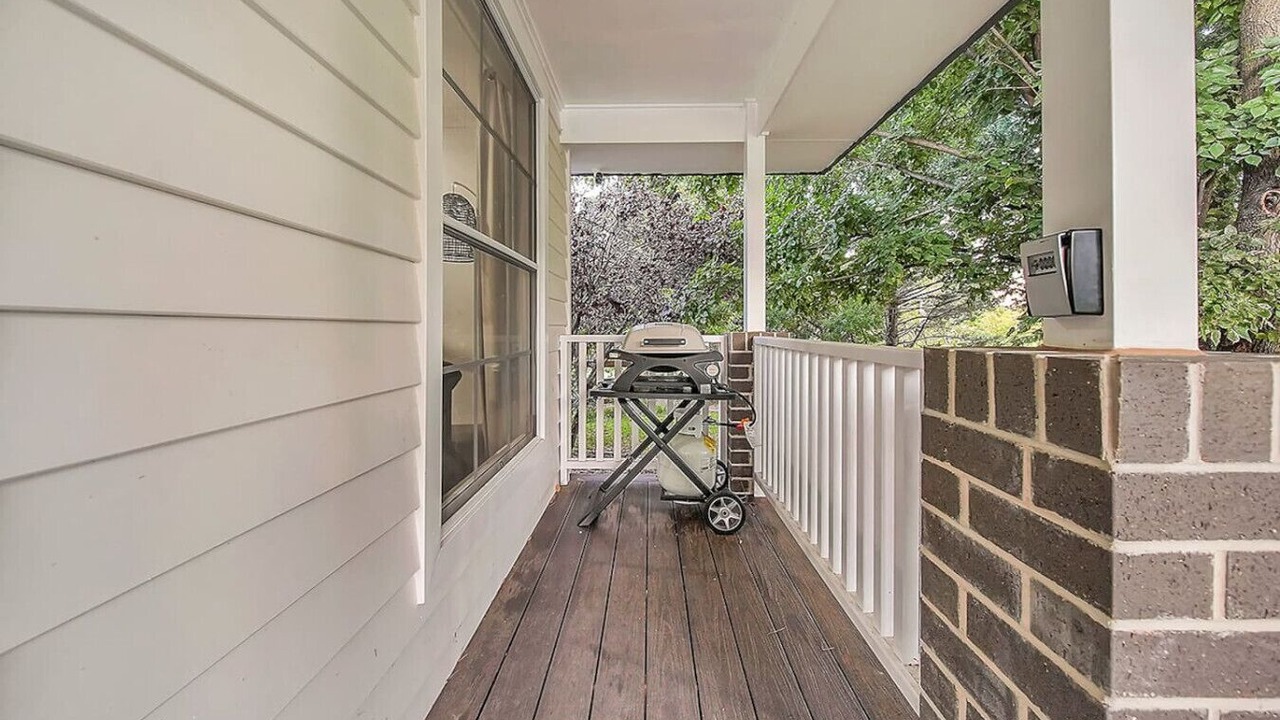 Photo of Outdoor in Robin Hill