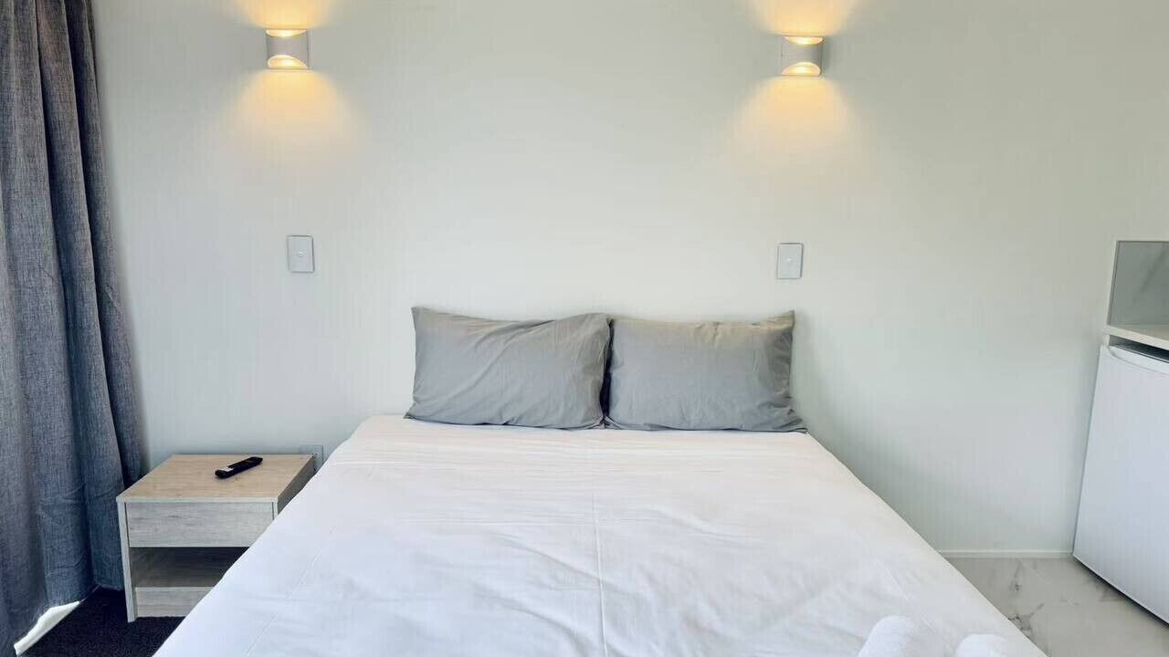 Photo of Bedroom in Fenton Street