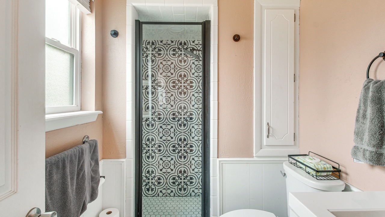 Photo of Bathroom in Lawton