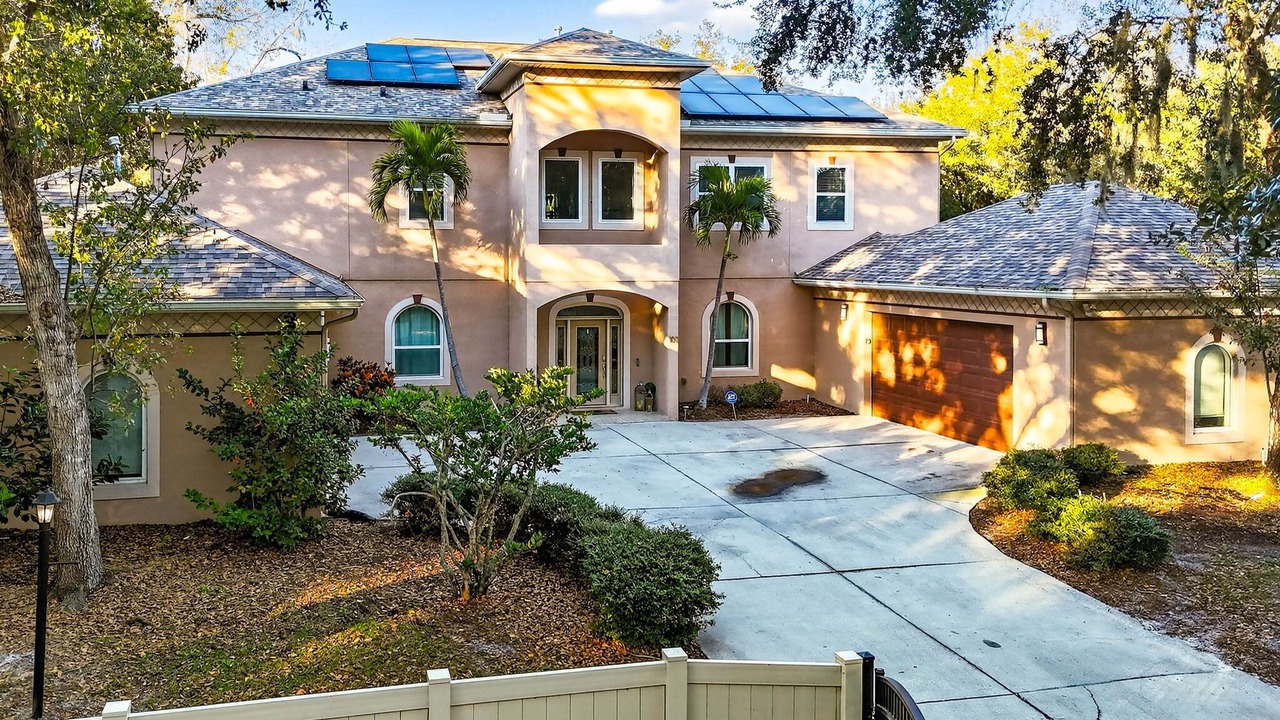 Photo of Outdoor in Bloomingdale