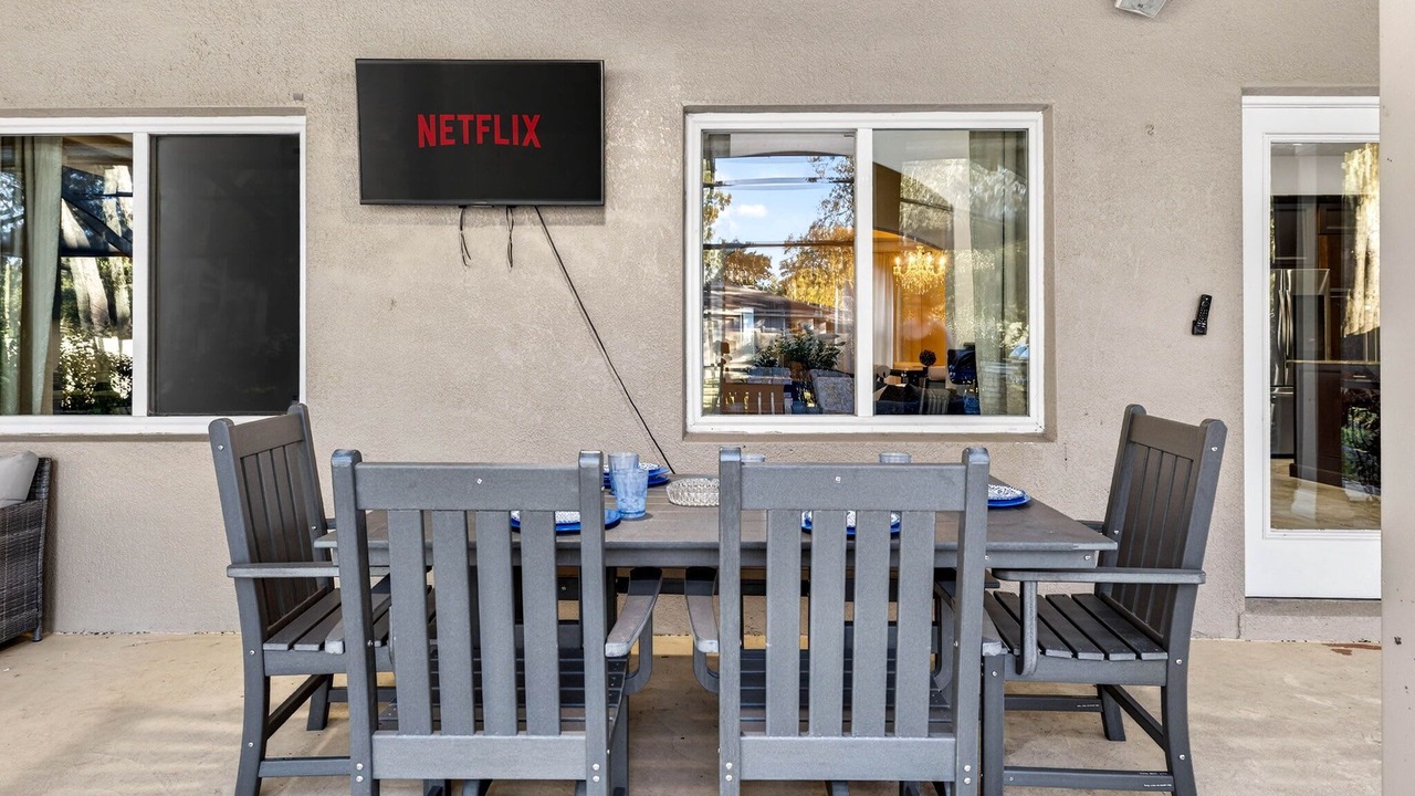 Photo of Outdoor in Bloomingdale