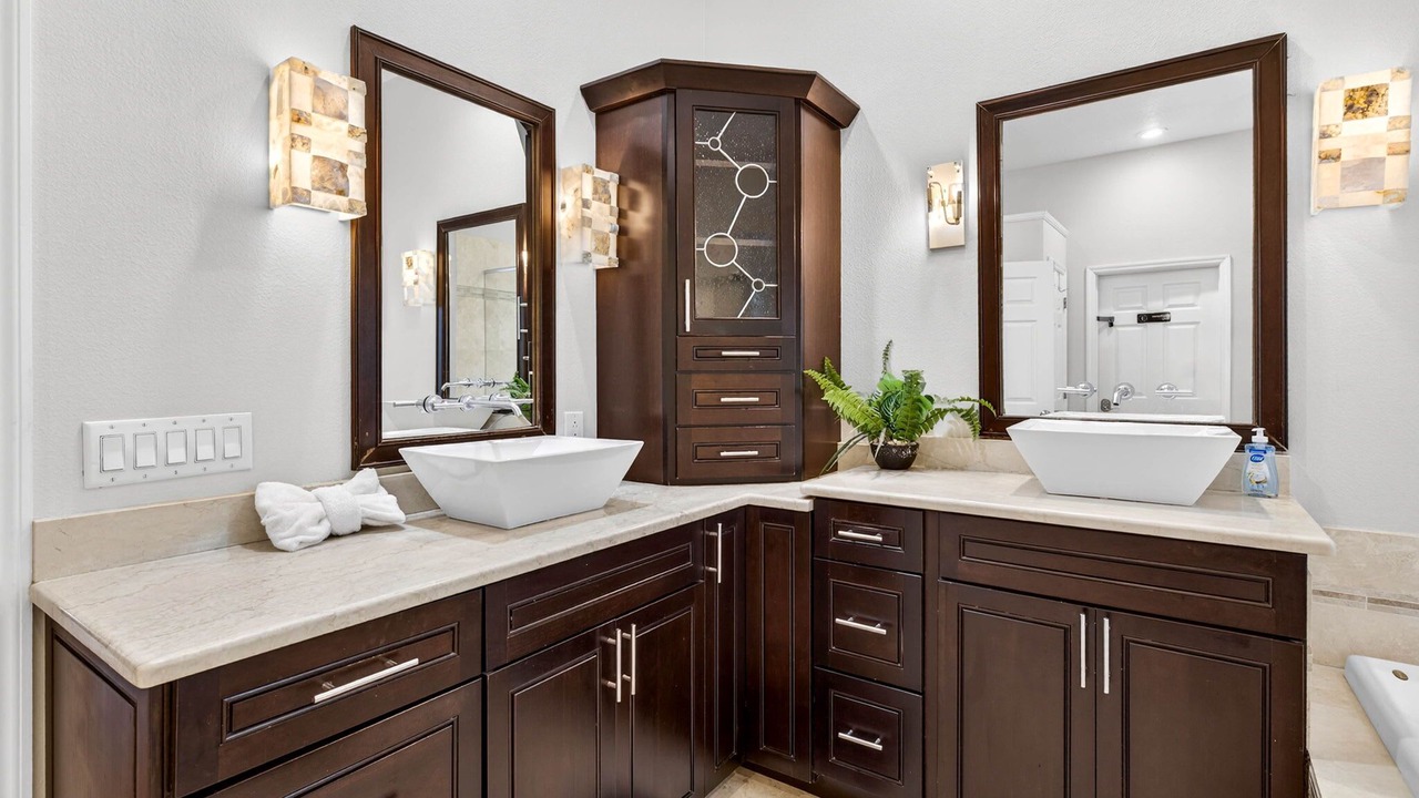 Photo of Bathroom in Bloomingdale