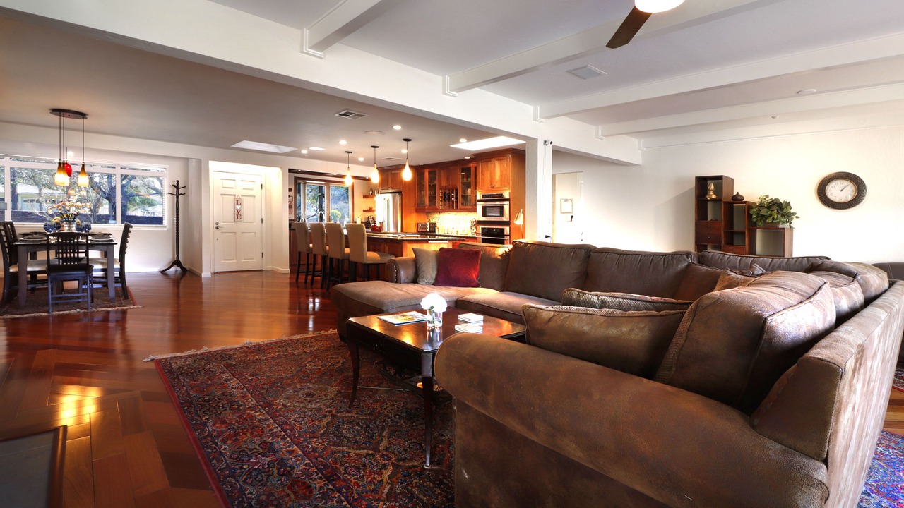 Photo of Livingroom in Yountville