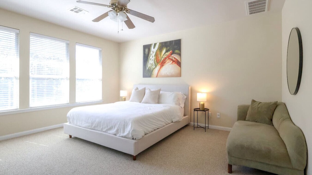 Photo of Bedroom in Brushy Creek