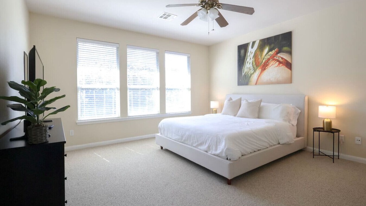 Photo of Bedroom in Brushy Creek