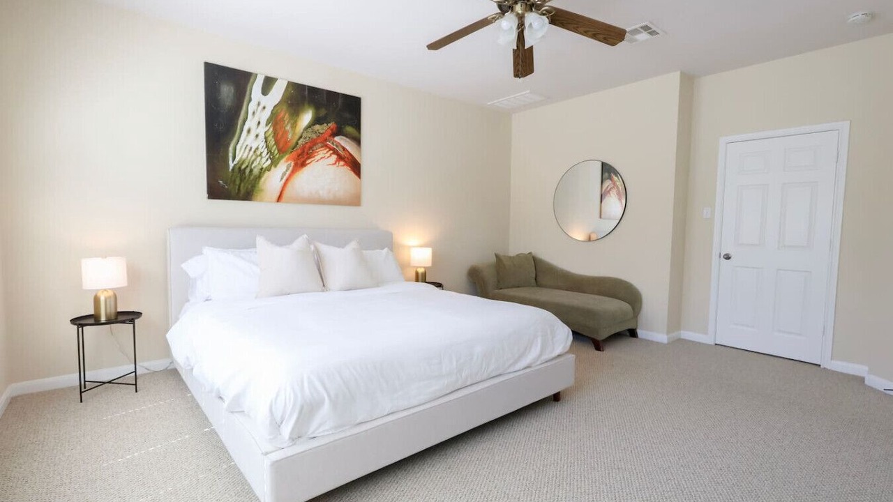 Photo of Bedroom in Brushy Creek