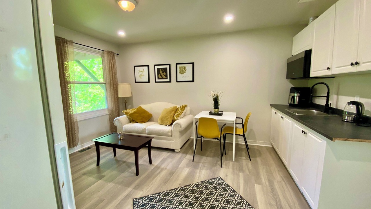 Photo of Livingroom in Newmarket