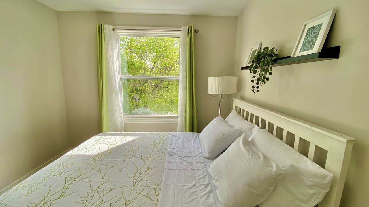 Photo of Bedroom in Newmarket