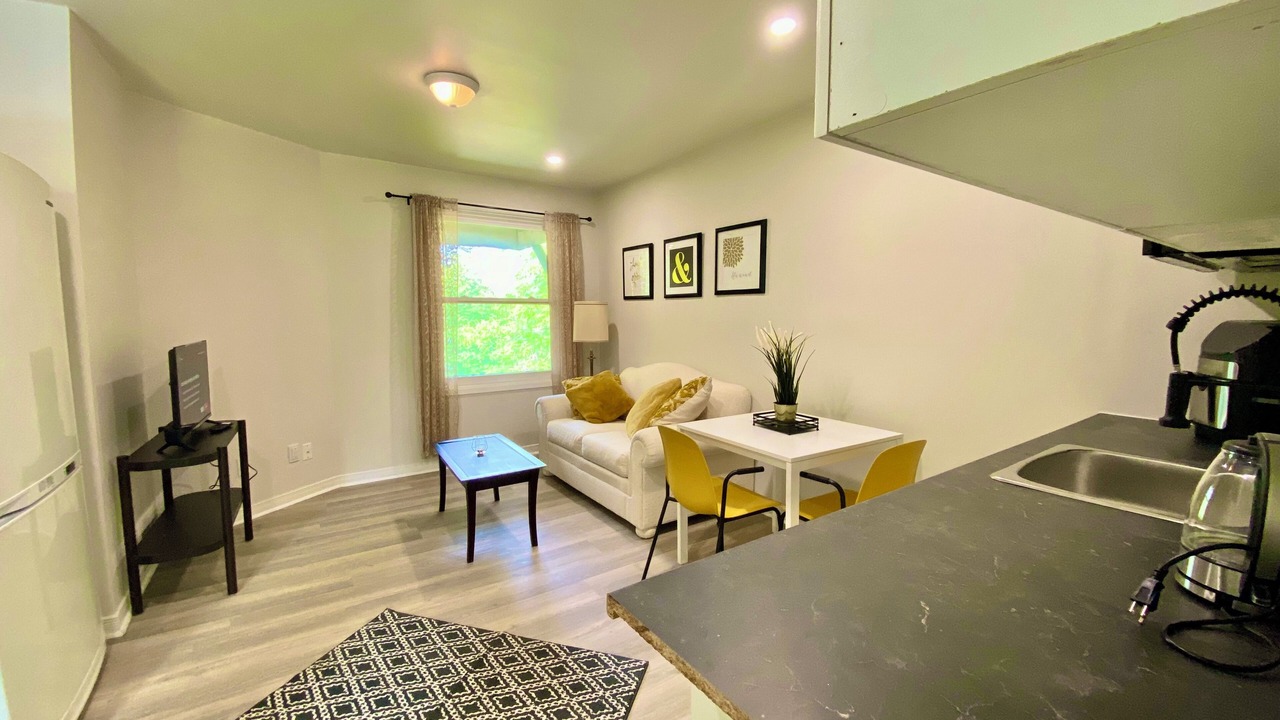 Photo of Livingroom in Newmarket