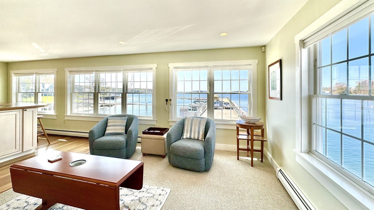 Photo of Livingroom in Boothbay Harbor