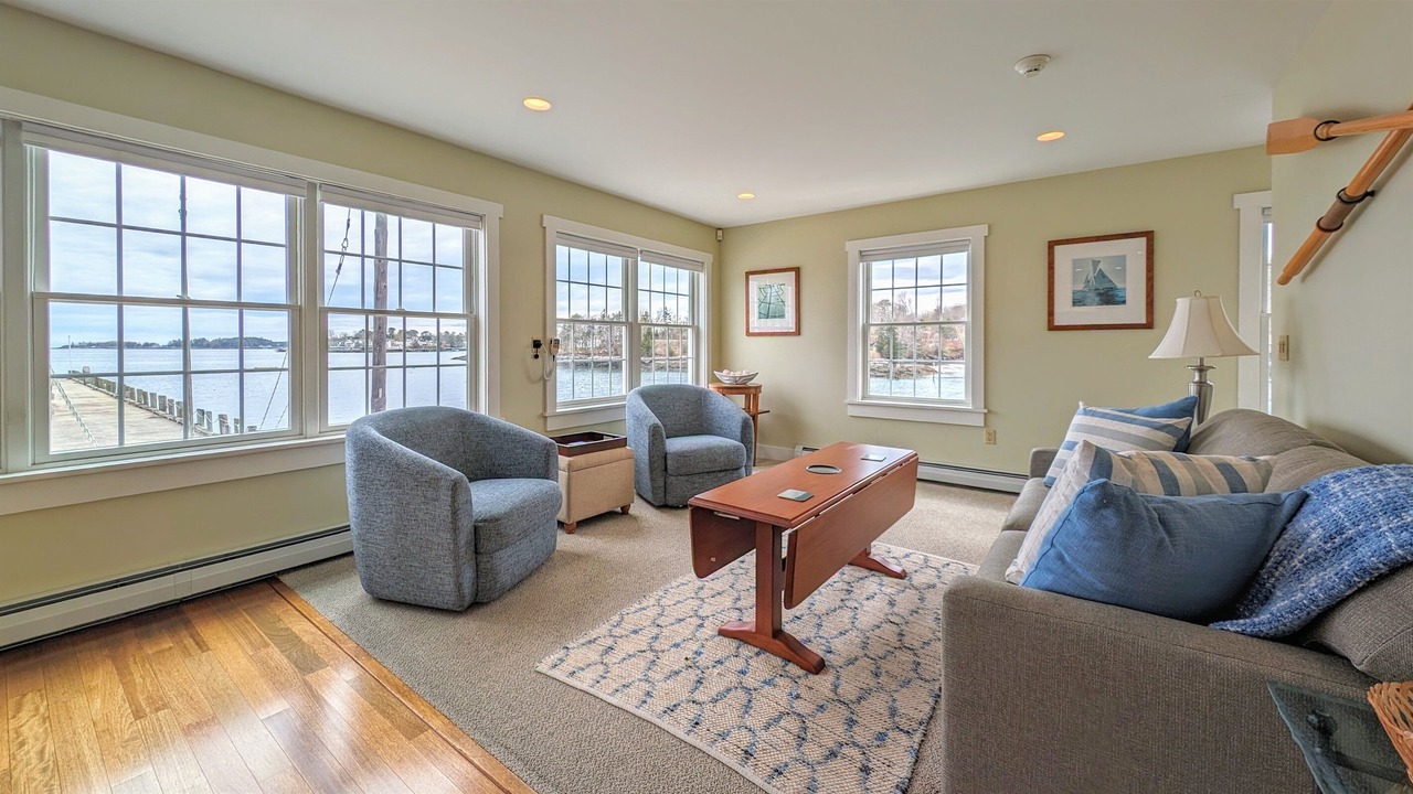 Photo of Livingroom in Boothbay Harbor