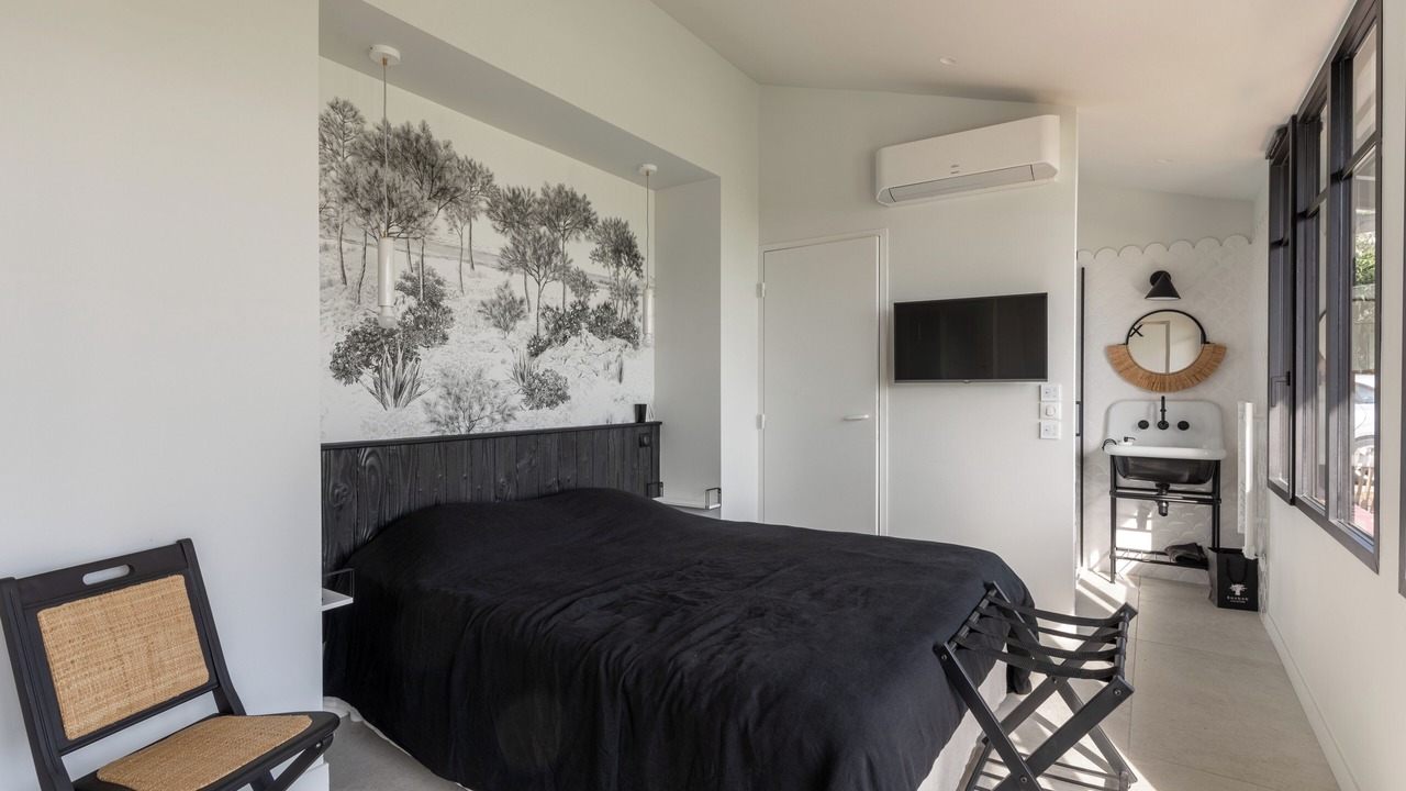 Photo of Bedroom in Andernos-les-Bains