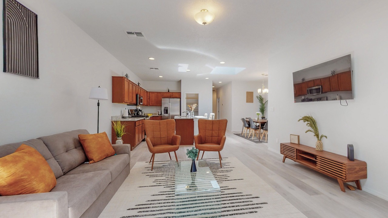 Photo of Livingroom in Mesa Del Sol Innovation Park