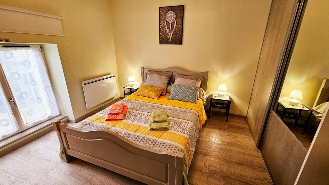 Photo of Bedroom in Sazilly