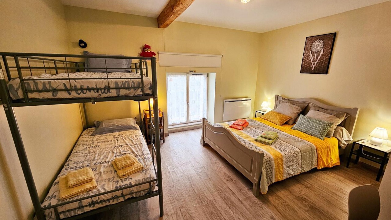 Photo of Bedroom in Sazilly
