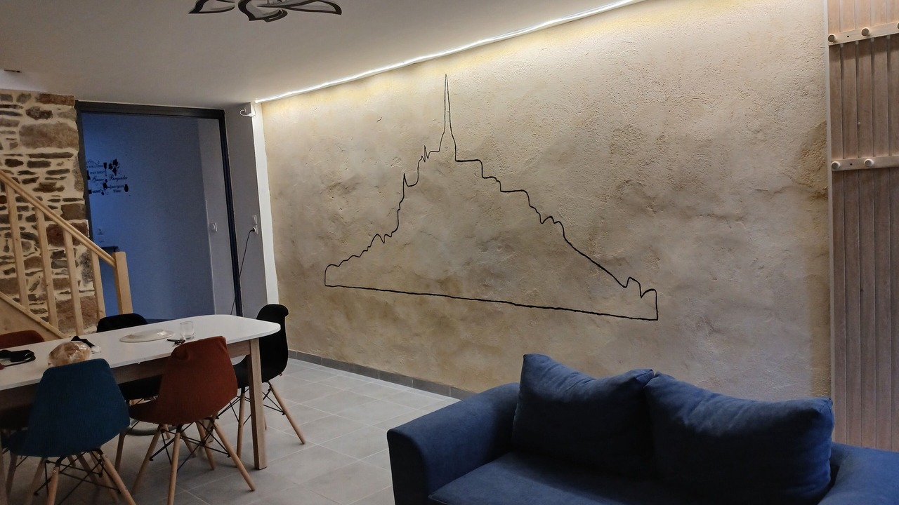 Photo of Others in (le) Mesnil Hue