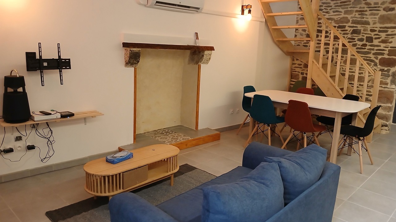 Photo of Others in (le) Mesnil Hue