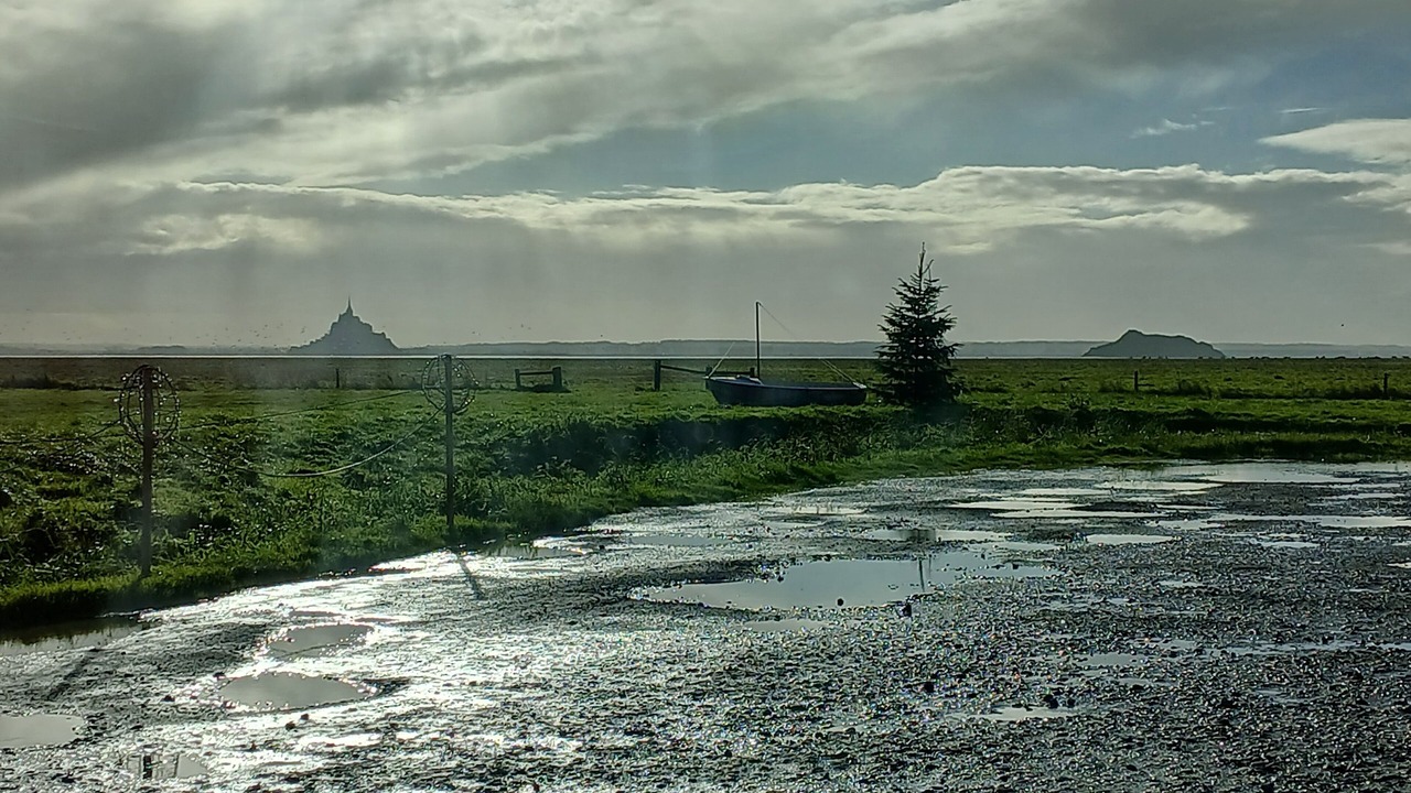 Photo of Others in (le) Mesnil Hue