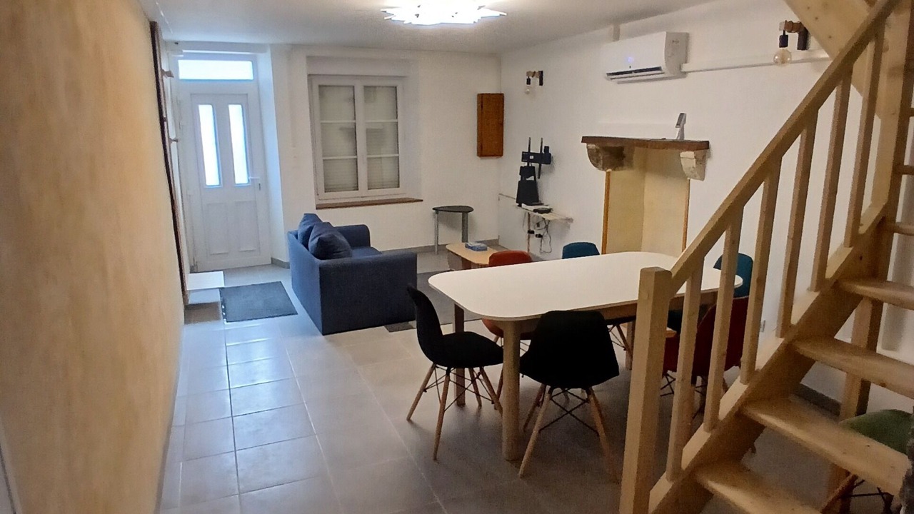 Photo of Others in (le) Mesnil Hue