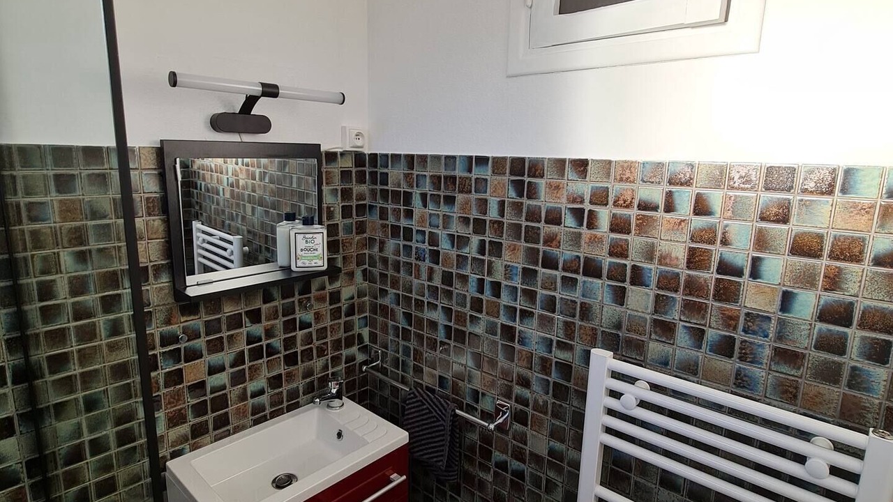 Photo of Bathroom in Thiers