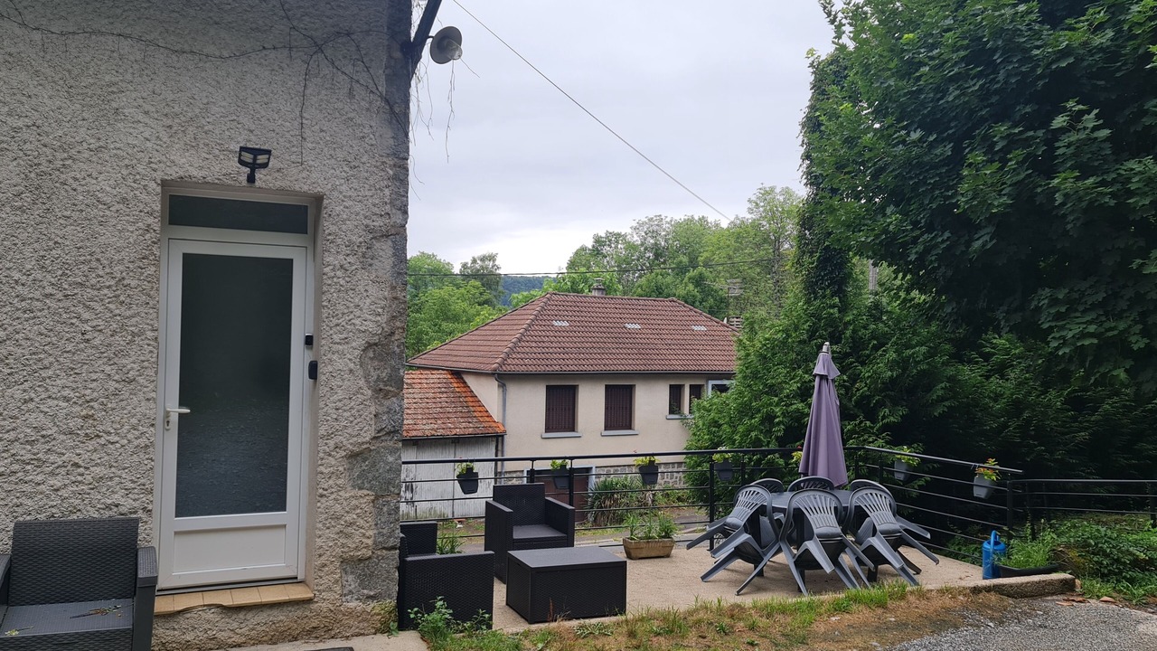 Photo of Patio Balcony in Thiers