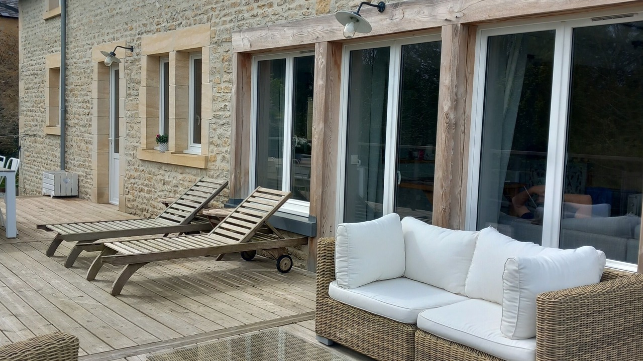 Photo of Patio Balcony in Tracy-sur-Mer