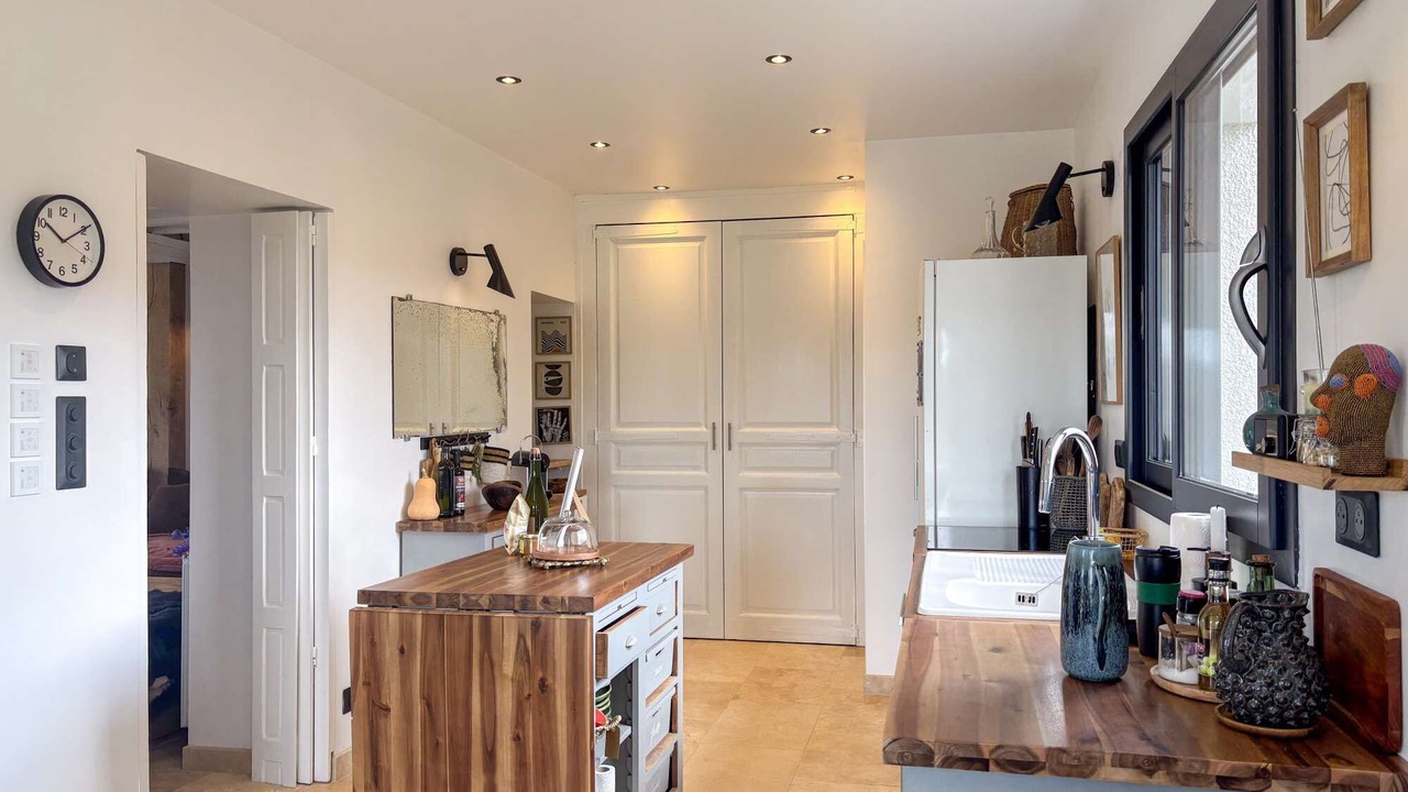 Photo of Kitchen in Bonsmoulins