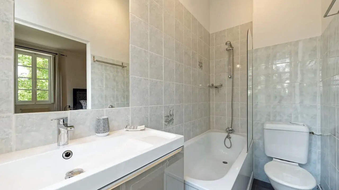 Photo of Bathroom in Saint-Forgeot