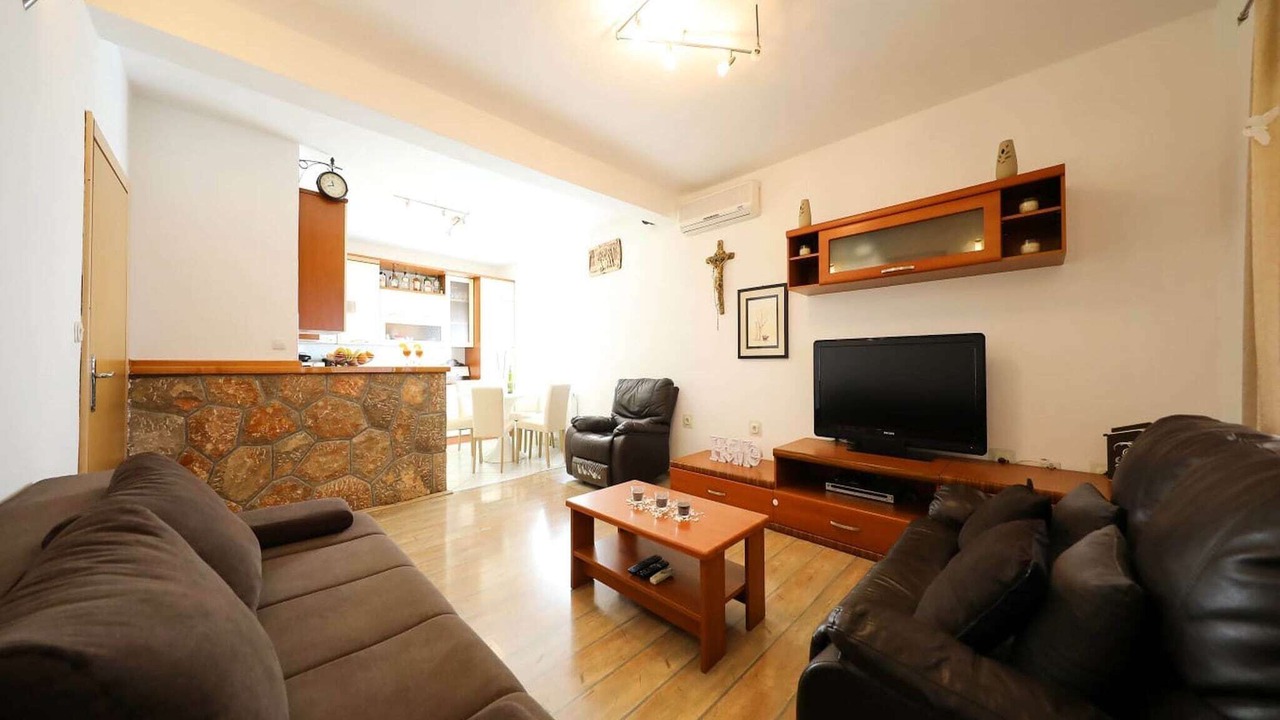 Photo of Livingroom in Policnik