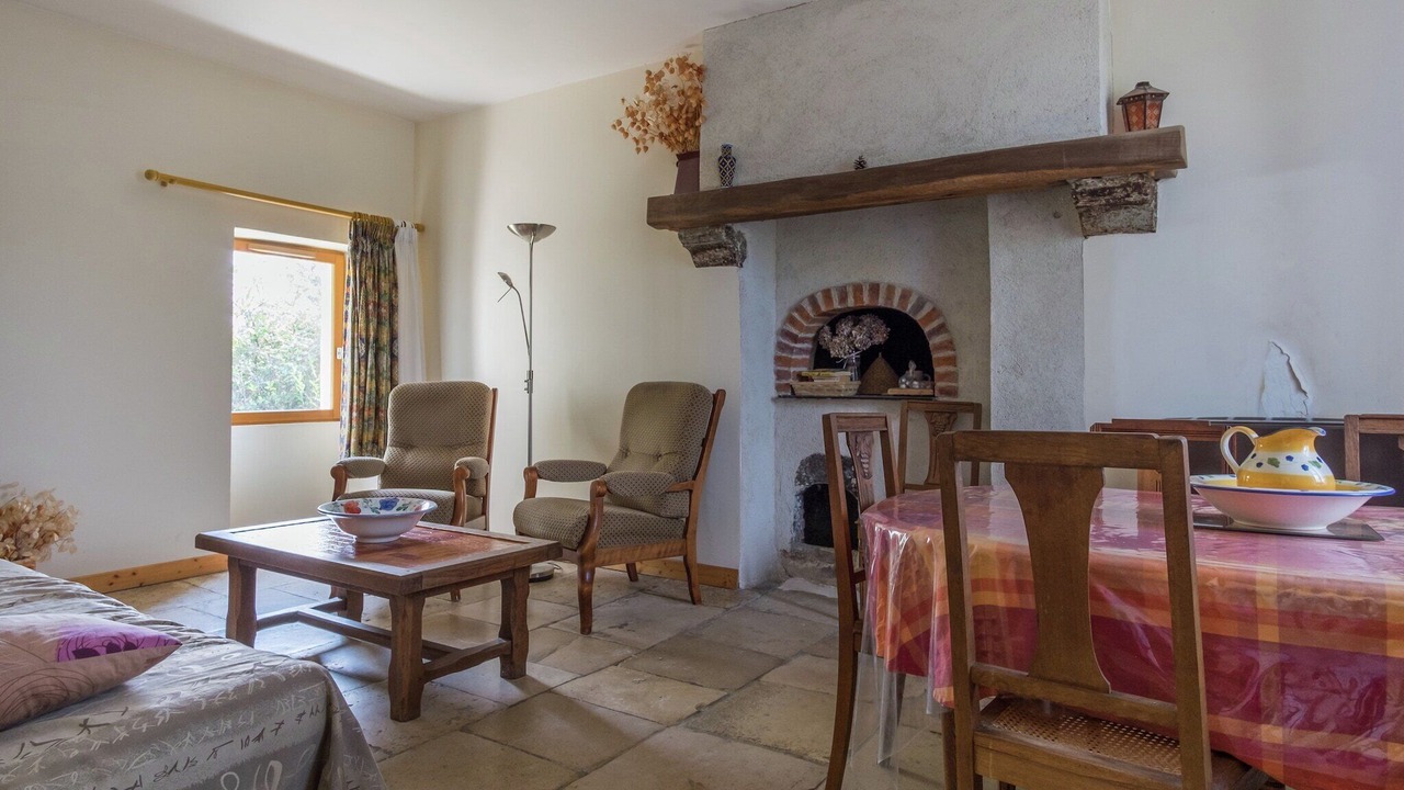 Photo of Livingroom in Giroux