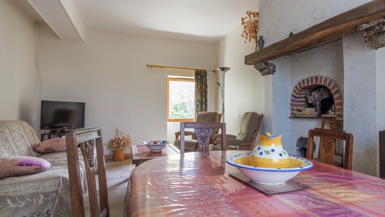 Photo of Livingroom in Giroux