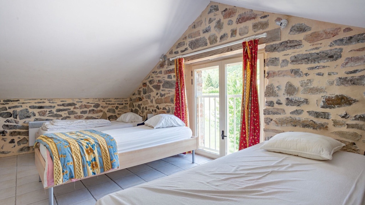 Photo of Others in Courry